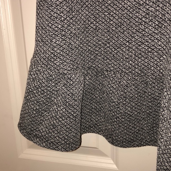 Loft Ruffle Hem Dress - Picture 4 of 6